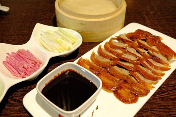 深圳哪里有学北京烤鸭的地方,大概要多少钱